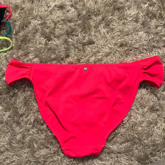 Pink bathing suit - Picture 4 of 7